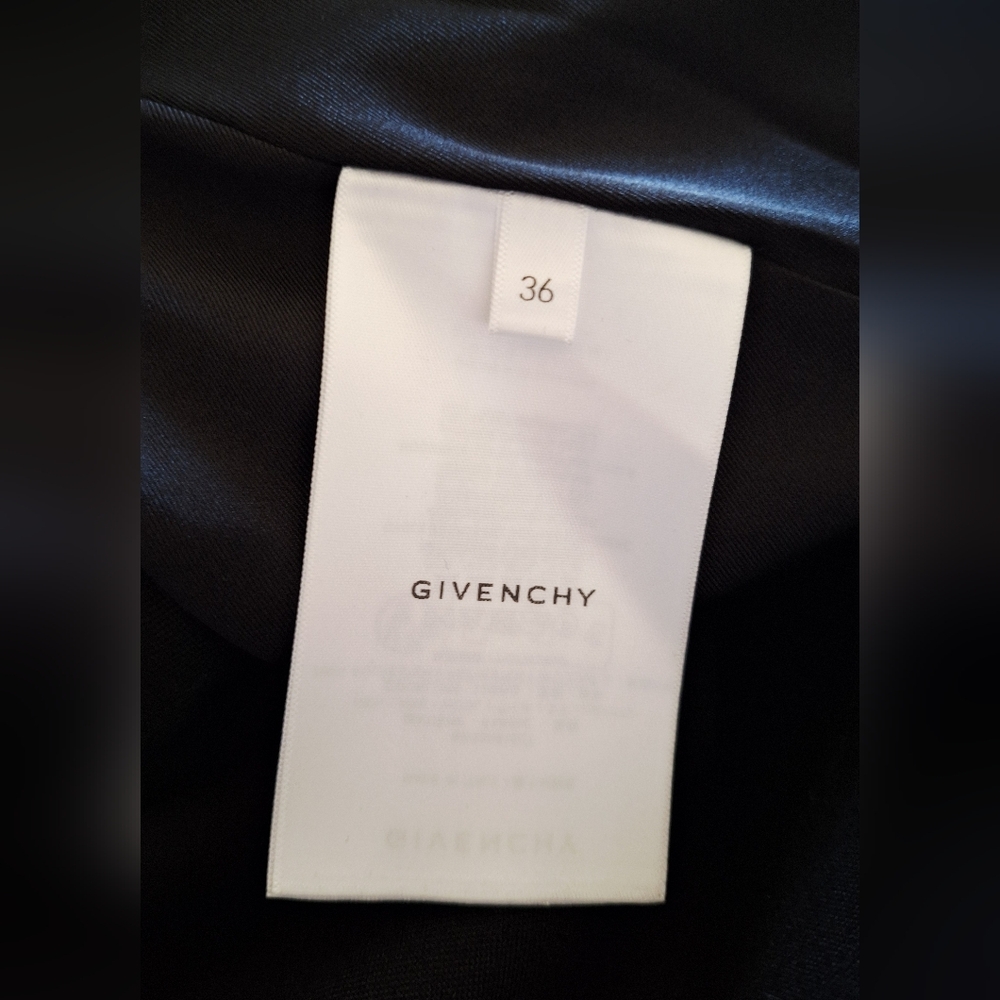 GIVENCHY Asymmetric Draped Sleeveless Wool Cocktail Dress FR 36 US 4 Org $3,450 - Picture 10 of 16